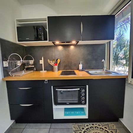 Le Manguier Apartment Сен-Пиер Екстериор снимка