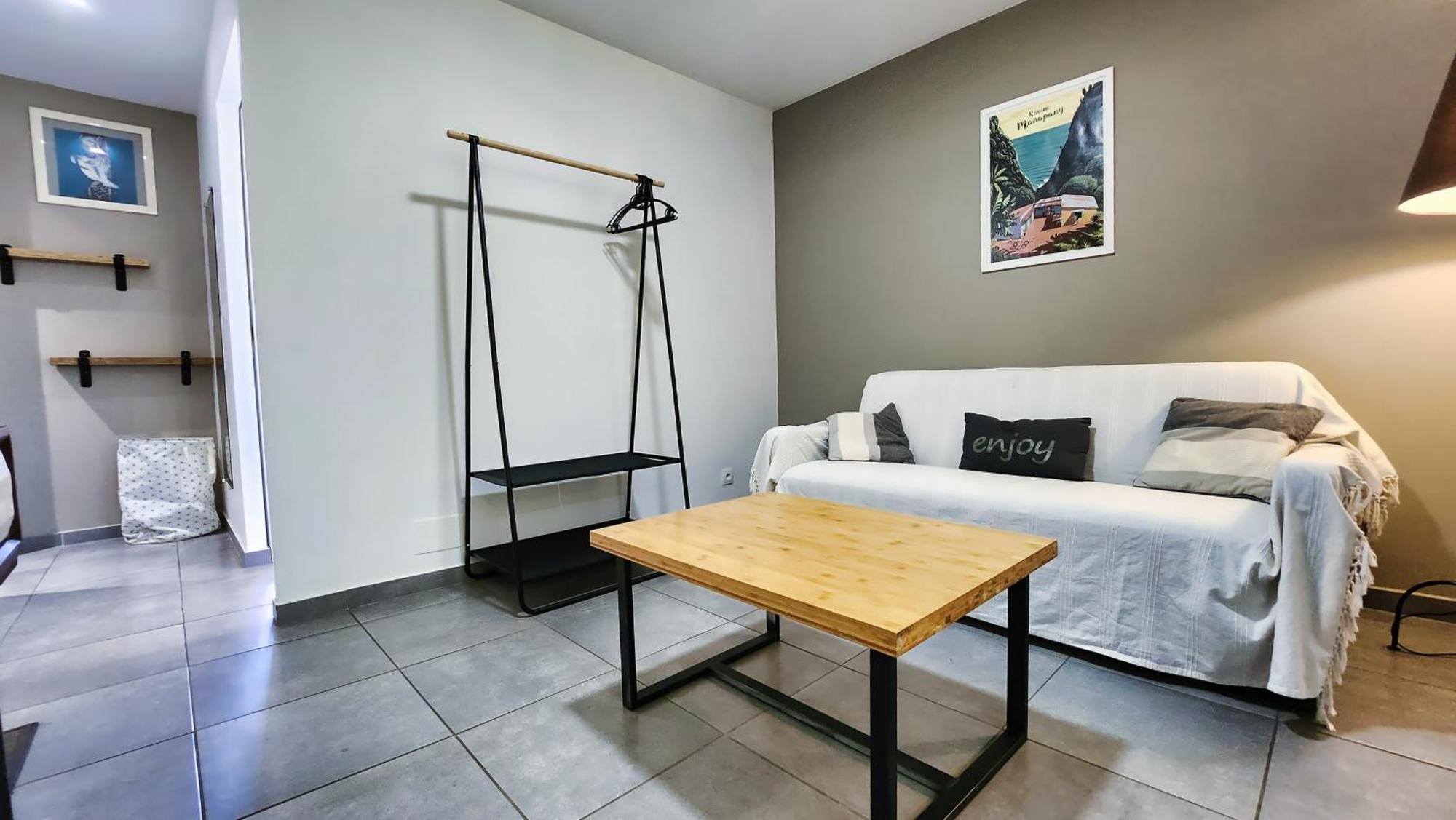 Le Manguier Apartment Сен-Пиер Екстериор снимка